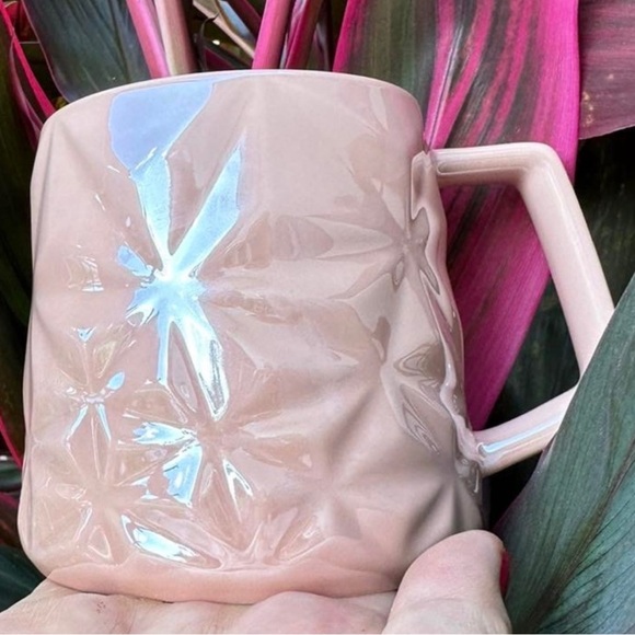 Starbucks 2023 Christmas Holiday Pink Peppermint Prism 14oz Mug NEW - Picture 3 of 4